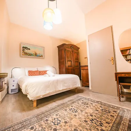 Appartement Le Boudoir, Spacieux T2, Centre Historique