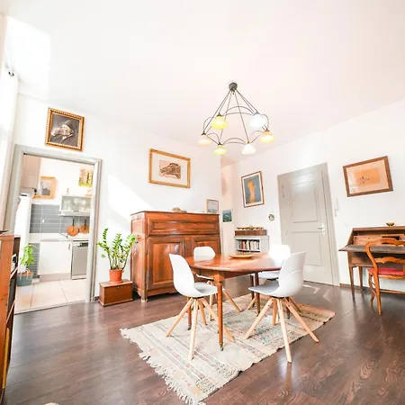 Appartement Le Boudoir, Spacieux T2, Centre Historique Montpellier