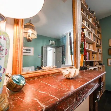 Le Boudoir, Spacieux T2, Centre Historique *