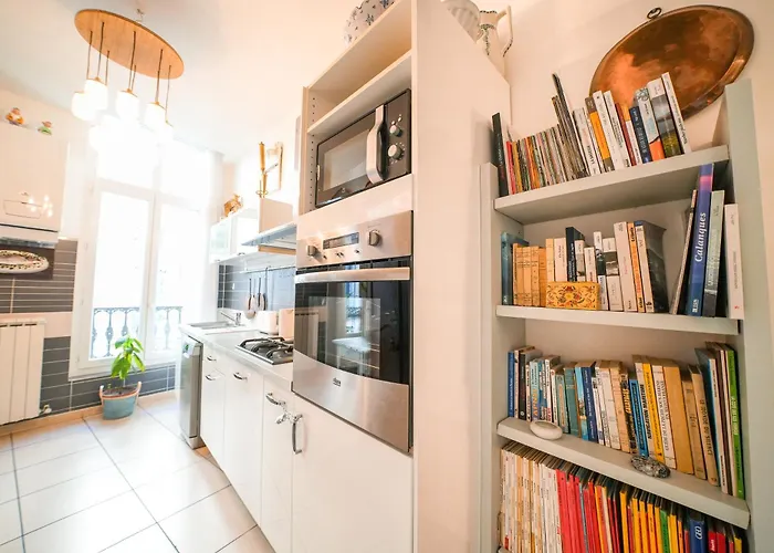 Le Boudoir, Spacieux T2, Centre Historique *