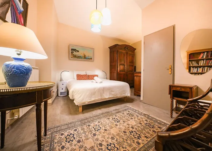 Le Boudoir, Spacieux T2, Centre Historique * Montpellier