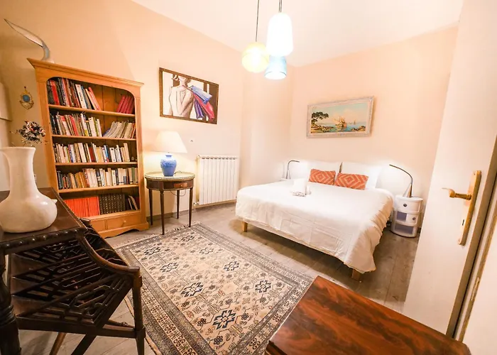 Le Boudoir, Spacieux T2, Centre Historique アパート *